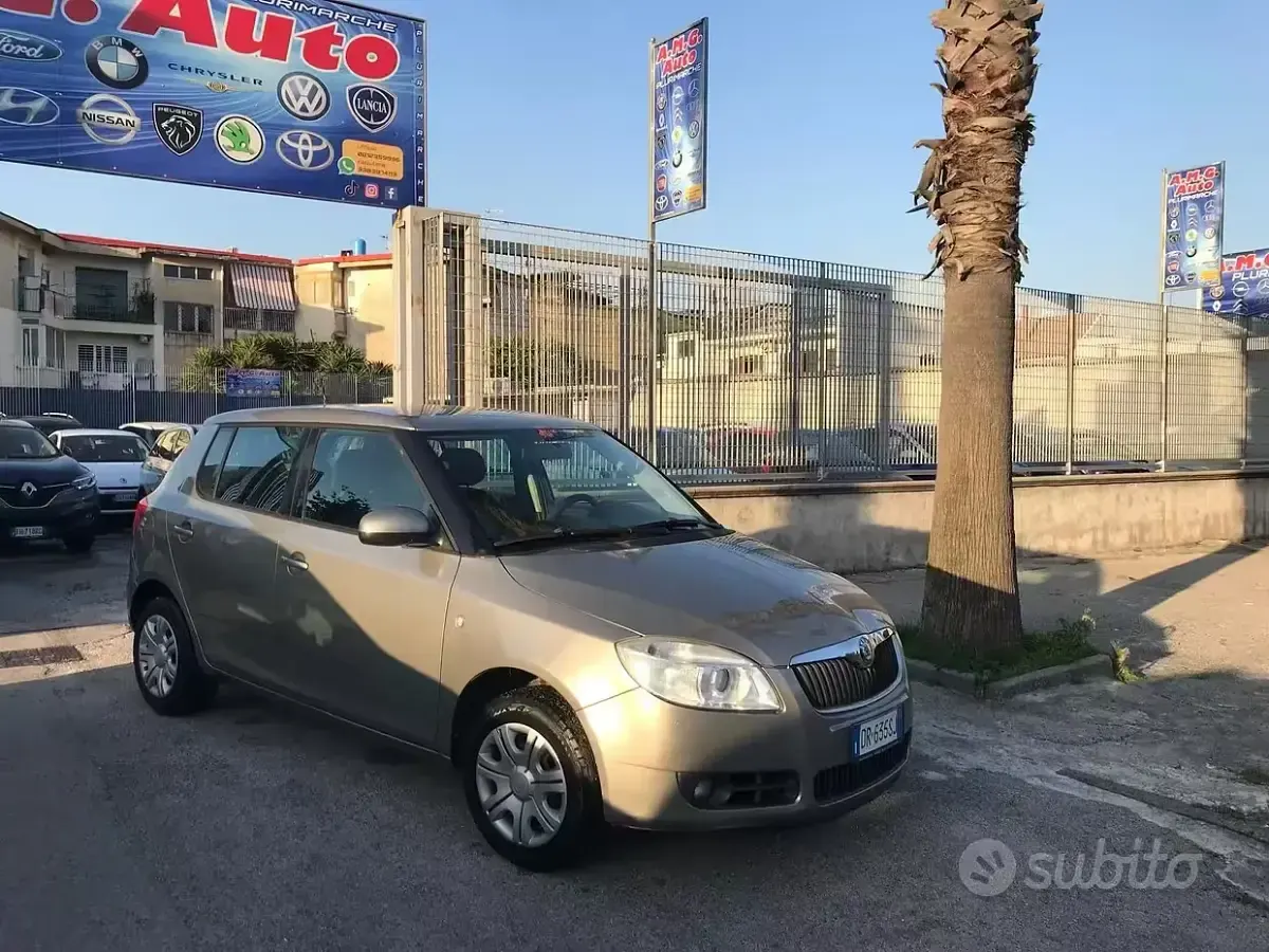 Usata Skoda Fabia Style 60 CV (44 kW) 2008 Grigio Berlina