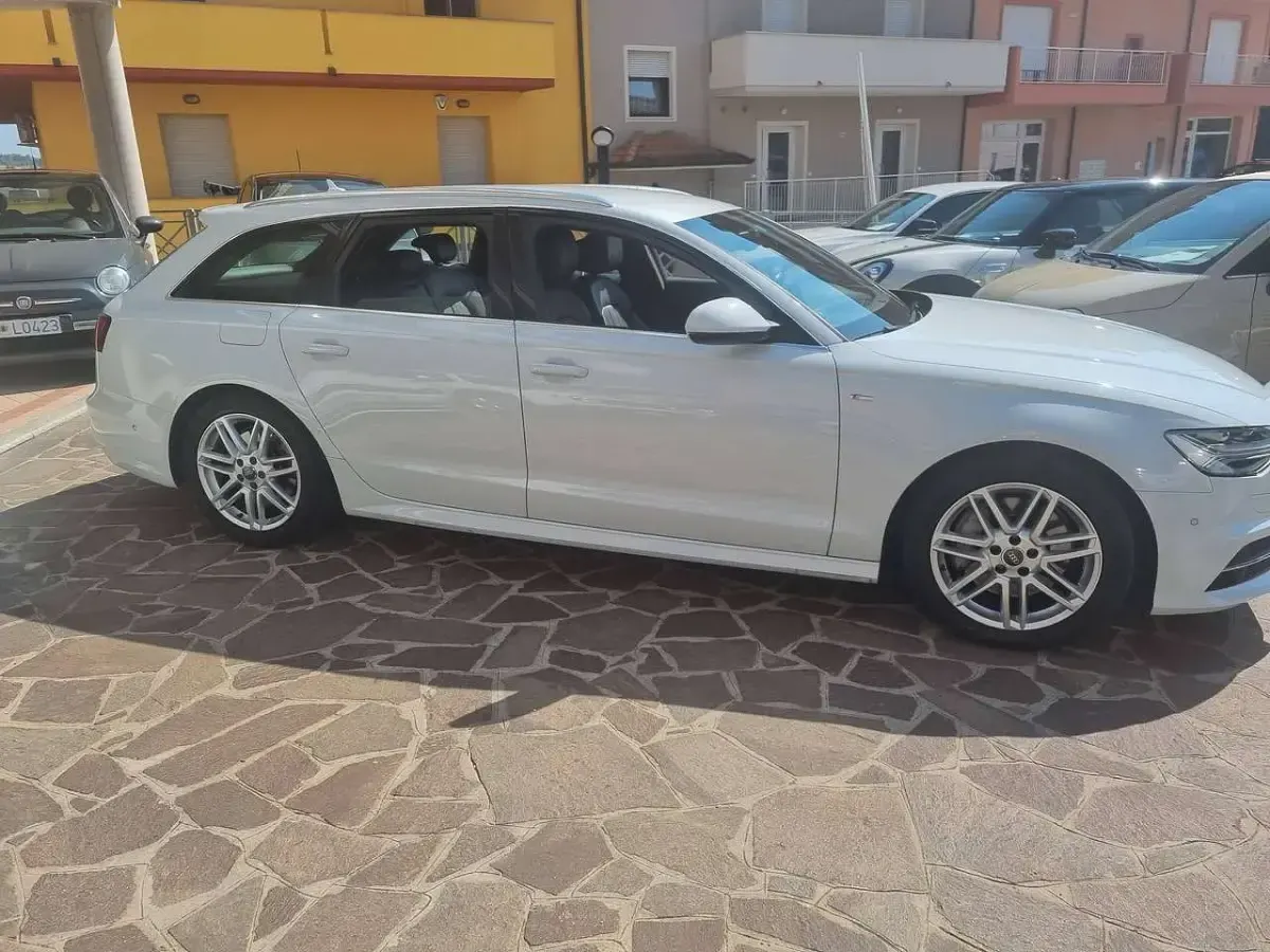 Usata Audi A6 Business 272 CV (200 kW) 2018 Bianco Station wagon