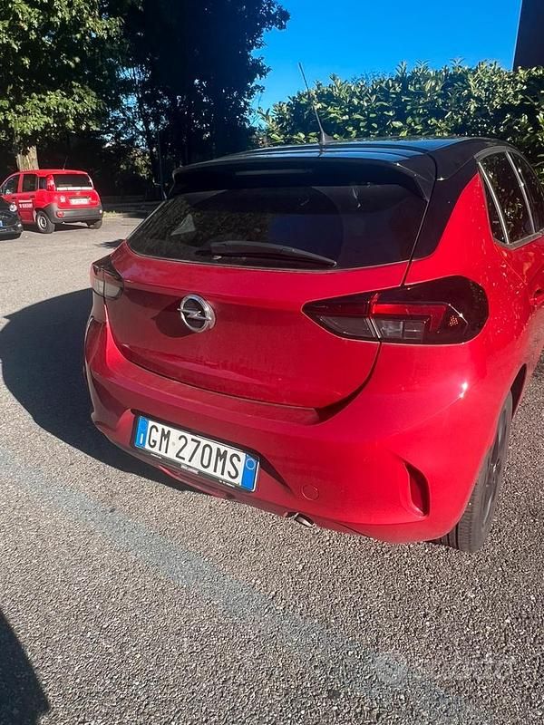 Usata Opel Corsa 75 CV (55 kW) 2023 Rosso Berlina