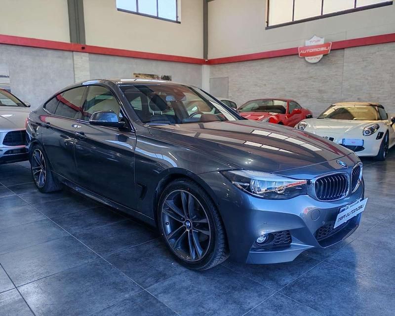 Usata BMW 320 Gran Turismo M Sport 190 CV (139 kW) 2019 Grigio Berlina