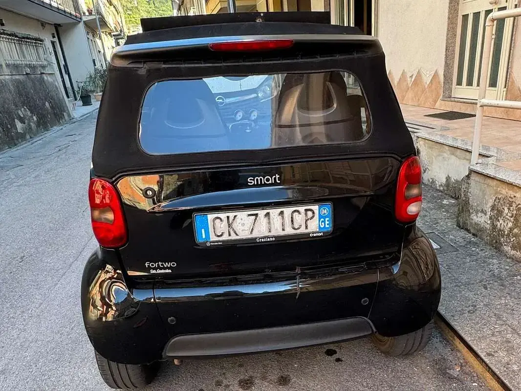 Usata Smart ForTwo Cabrio Passion 75 CV (55 kW) 2004 Nero Cabrio