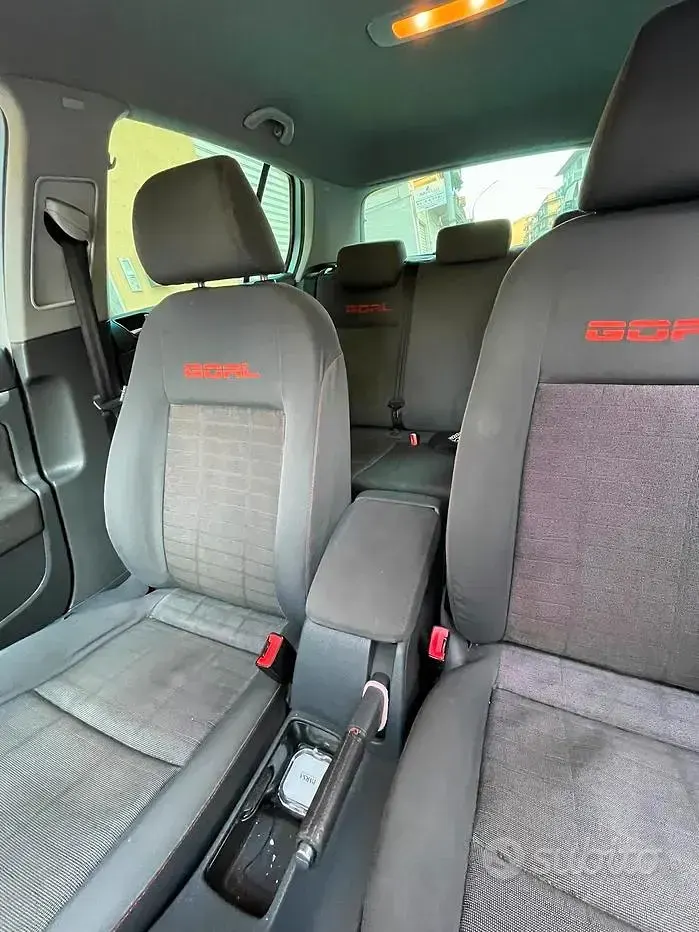 Usata VW Golf VI 140 CV (102 kW) 2011 Grigio Berlina