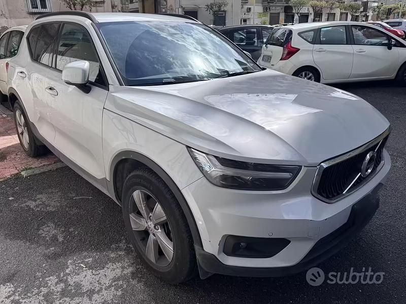 Occasion Volvo XC40 150 ch (110 kW) 2019 Blanc SUV
