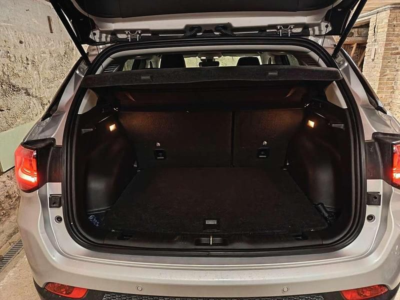 Usata Jeep Compass Limited 131 CV (96 kW) 2022 Argento SUV