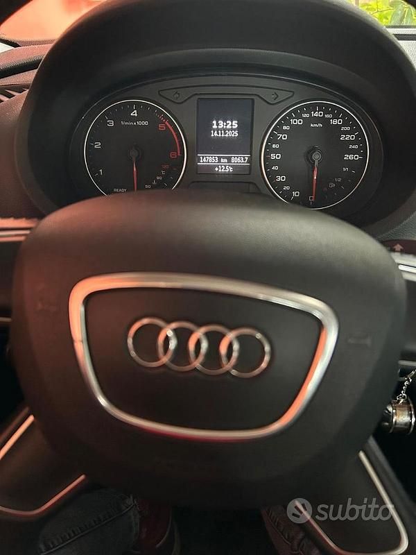 Usata Audi A3 110 CV (80 kW) 2014 Blu Berlina