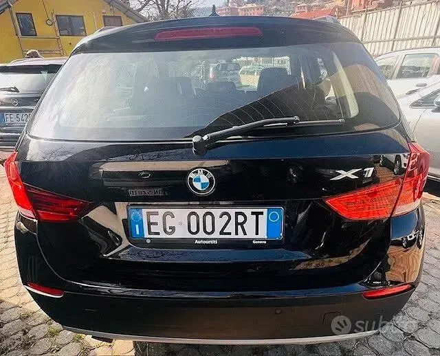 Usata BMW X1 143 CV (105 kW) 2011 Nero SUV