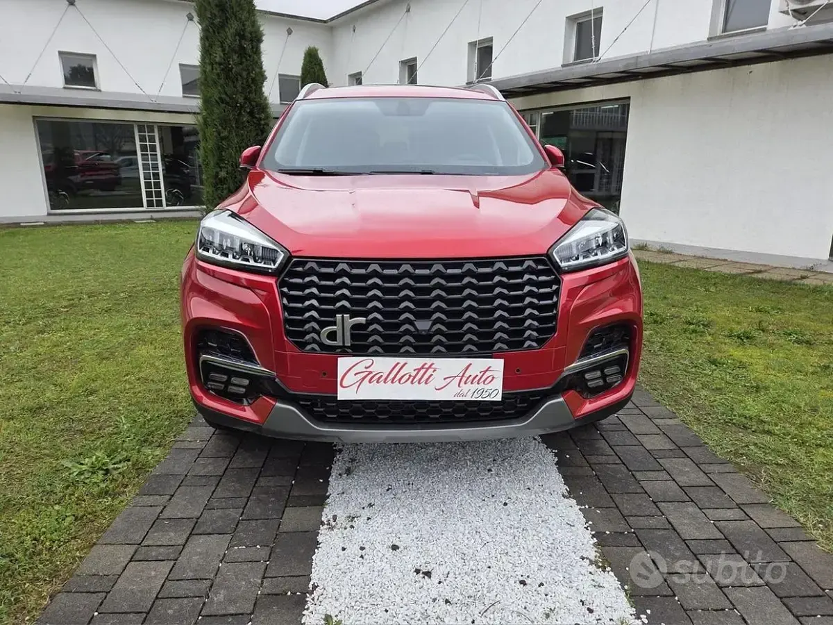 Usata DR DR 7.0 154 CV (113 kW) 2024 Rosso SUV
