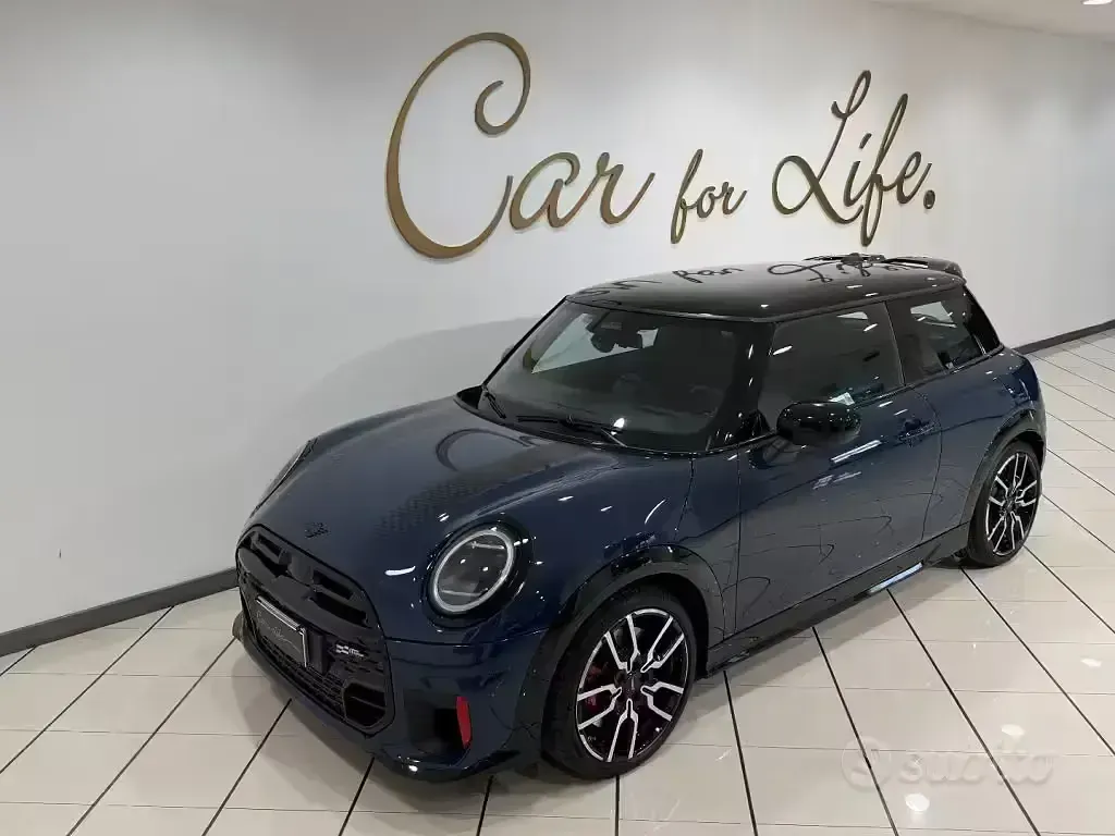 Usata Mini John Cooper Works 231 CV (169 kW) 2025 Blu Utilitaria