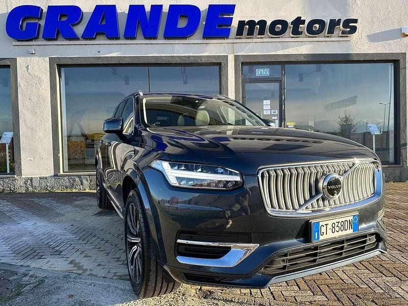 Usata Volvo XC90 Plus 235 CV (172 kW) 2024 Blu marino SUV