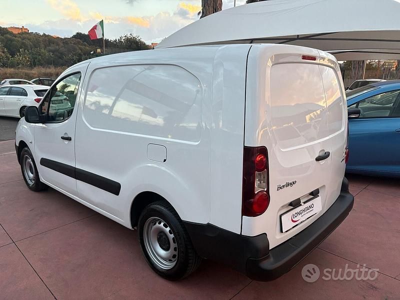 Usata Citroën Berlingo 99 CV (72 kW) 2017 Bianco Monovolume
