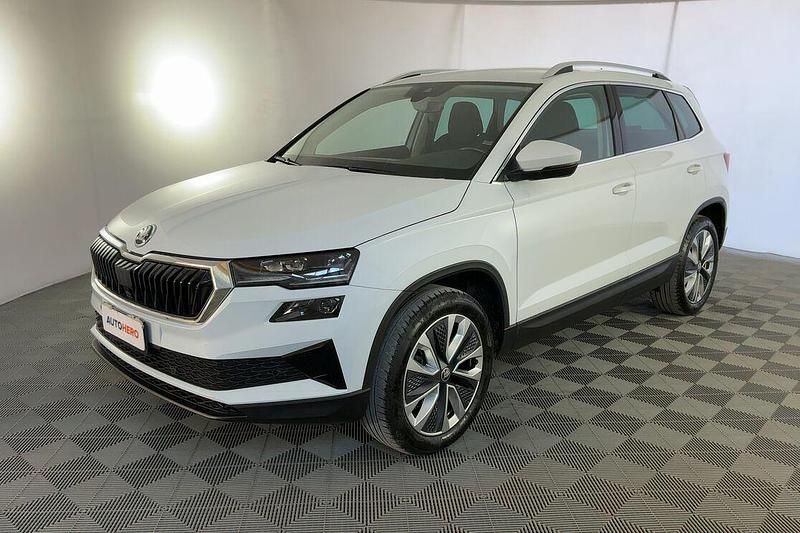 Usata Skoda Karoq Style 150 CV (110 kW) 2024 Bianco SUV