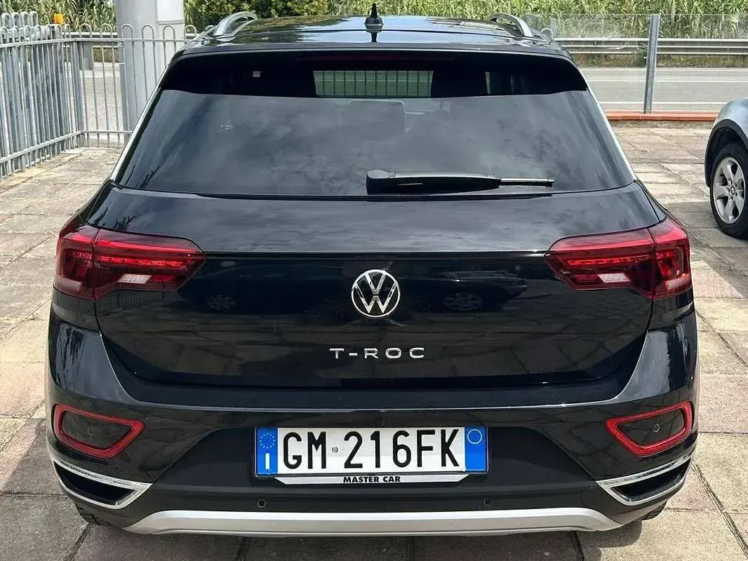Usata VW T-Roc Style 116 CV (85 kW) 2023 Nero SUV