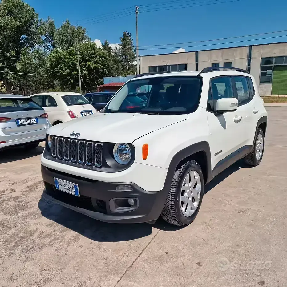 Usata Jeep Renegade 105 CV (77 kW) 2016 Bianco SUV