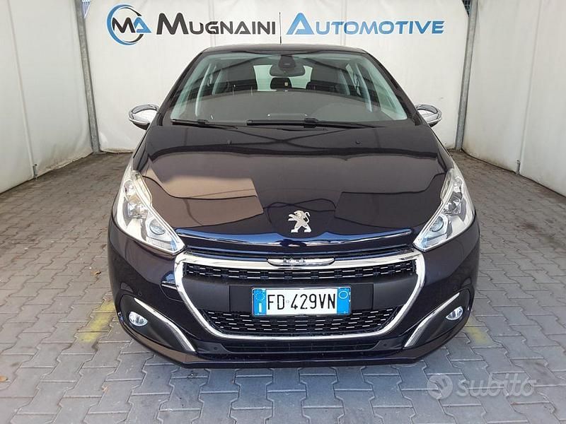 Usata Peugeot 208 Allure 110 CV (80 kW) 2016 Blu/azzurro Utilitaria