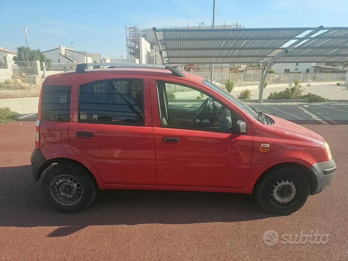 Usata Fiat Panda 69 CV (50 kW) 2006 Utilitaria