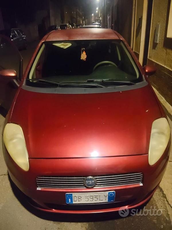 Usata Fiat Grande Punto 2006 Rosso Utilitaria