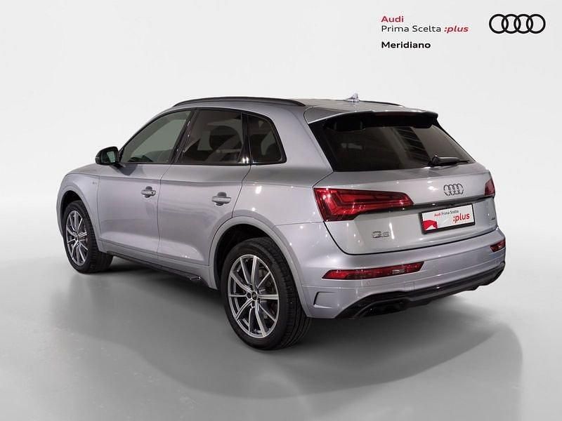 Usata Audi Q5 Ambiente 204 CV (150 kW) 2020 Argento floret metallizzato SUV