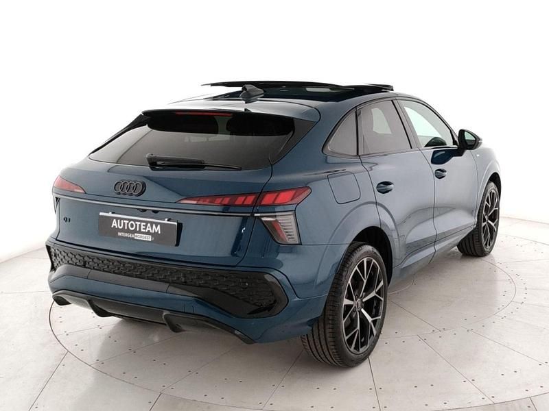 Nuova Audi Q3 Sportback S-Line 150 CV (110 kW) 2026 Blu SUV