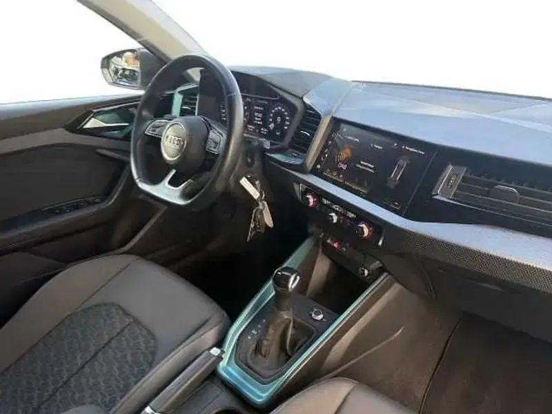 Usata Audi A1 Business 110 CV (80 kW) 2023 Argento SUV