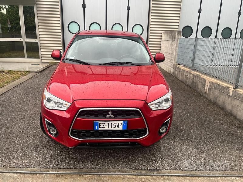 Begagnad Mitsubishi ASX 116 HK (85 kW) 2015 Röd SUV