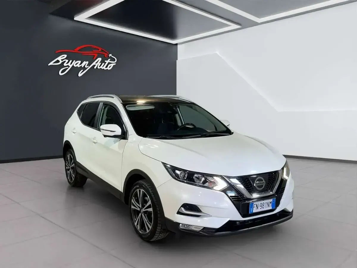 Usata Nissan Qashqai N-Connecta 131 CV (96 kW) 2018 Other SUV