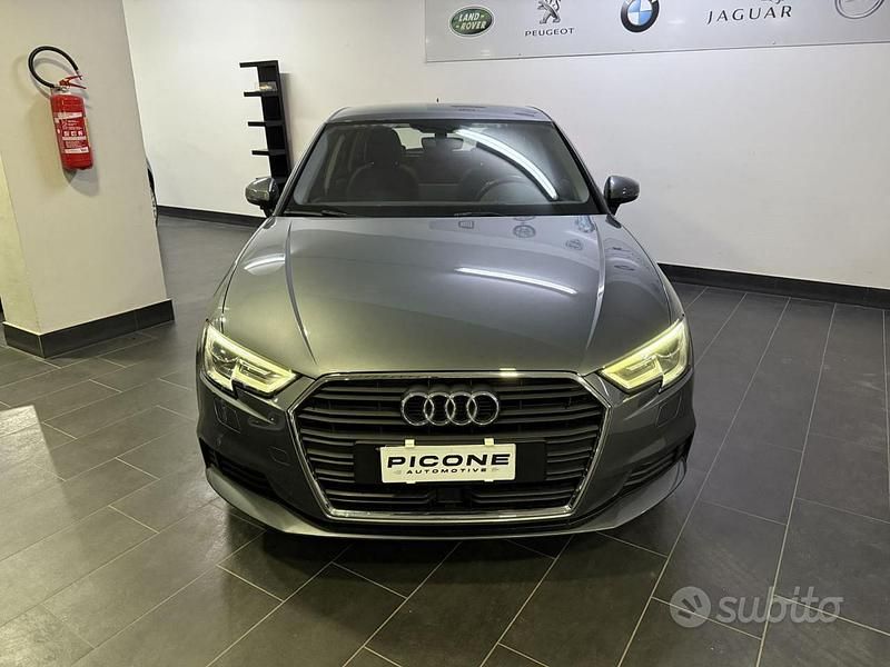 Usata Audi A3 Sport 116 CV (85 kW) 2019 Grigio Berlina