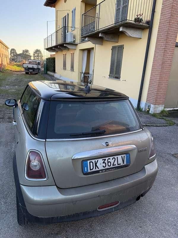 Usata Mini Cooper 116 CV (85 kW) 2007 Utilitaria
