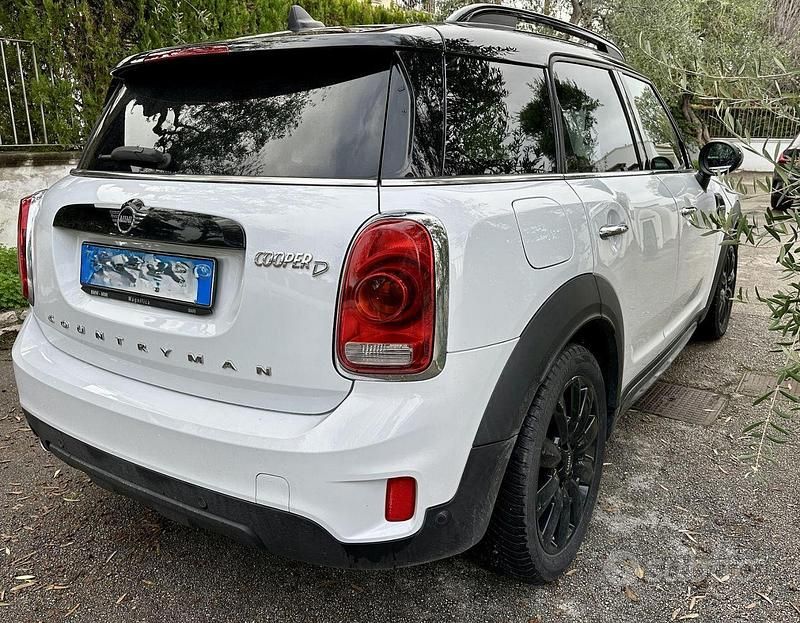 Usata Mini Cooper D Countryman Hype 150 CV (110 kW) 2018 Bianco SUV