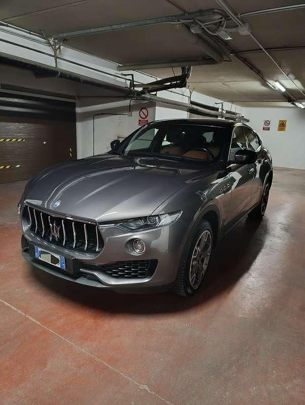Usata Maserati Levante 275 CV (202 kW) 2017 SUV