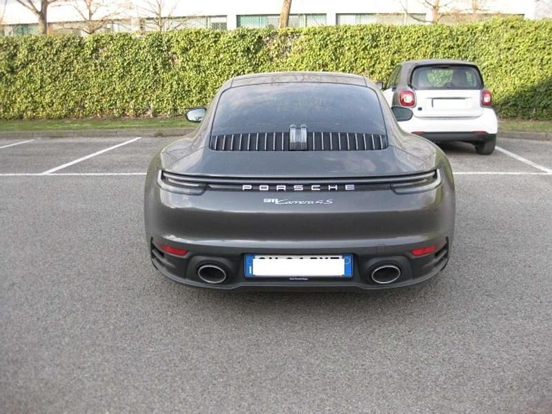 Usata Porsche 911 Carrera 4S 450 CV (330 kW) 2023 Grigio Coupé