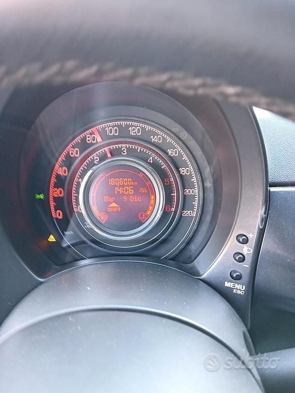 Usata Fiat 500 95 CV (69 kW) 2017 Nero Utilitaria