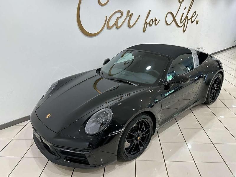 Usata Porsche 992 480 CV (353 kW) 2022 Nero Cabrio