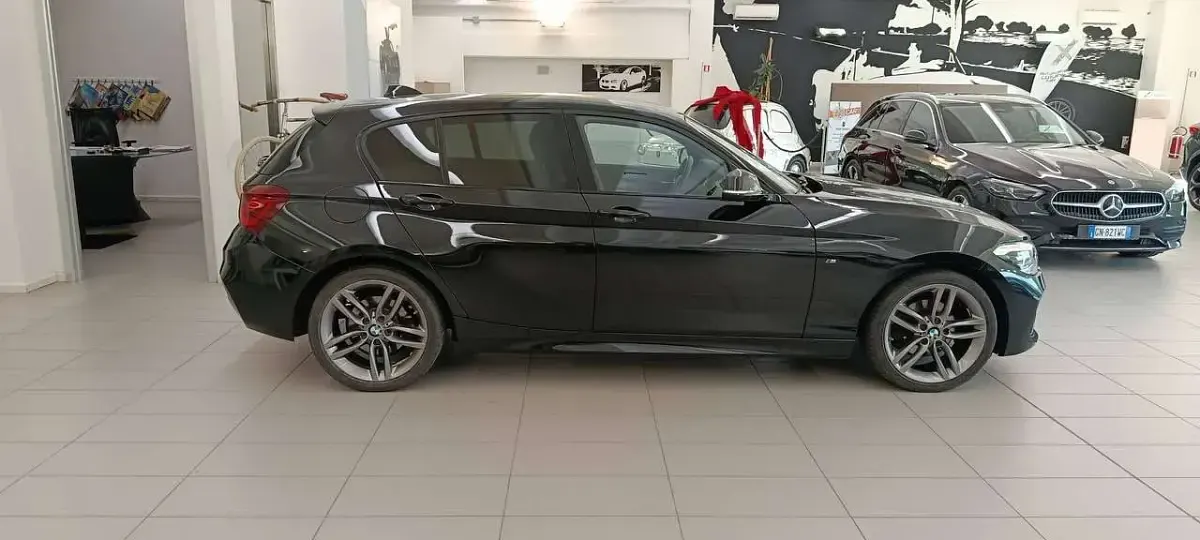 Usata BMW 120 M Sport 184 CV (135 kW) 2019 Nero Utilitaria