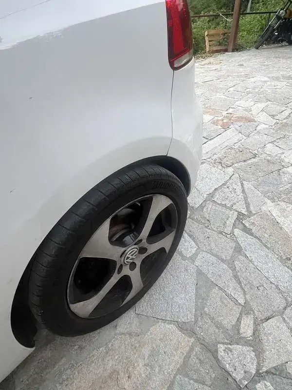 Usata VW Golf VI GTI 211 CV (155 kW) 2011 Utilitaria