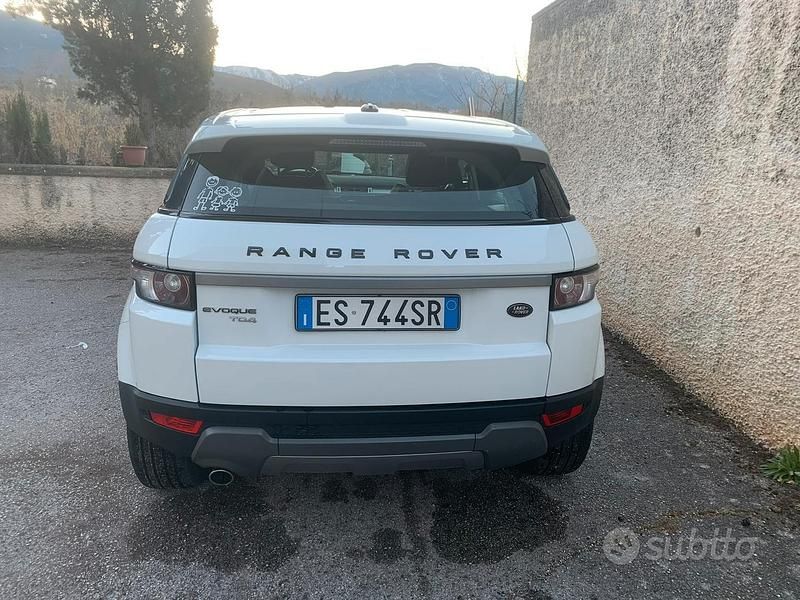 Usata Land Rover Range Rover evoque 150 CV (110 kW) 2013 Bianco SUV