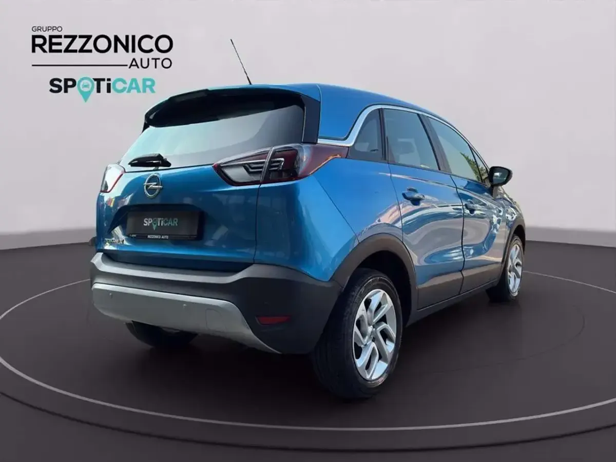 Usata Opel Crossland X Innovation 110 CV (80 kW) 2020 Azzurro metallizzato SUV