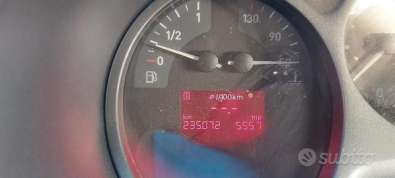 Usata Seat Leon Stylance 2006 Grigio Utilitaria