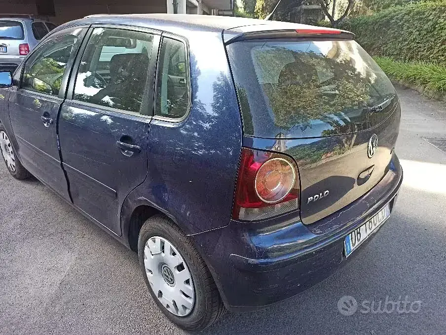 Usata VW Polo Comfortline 80 CV (58 kW) 2006 Blu Utilitaria
