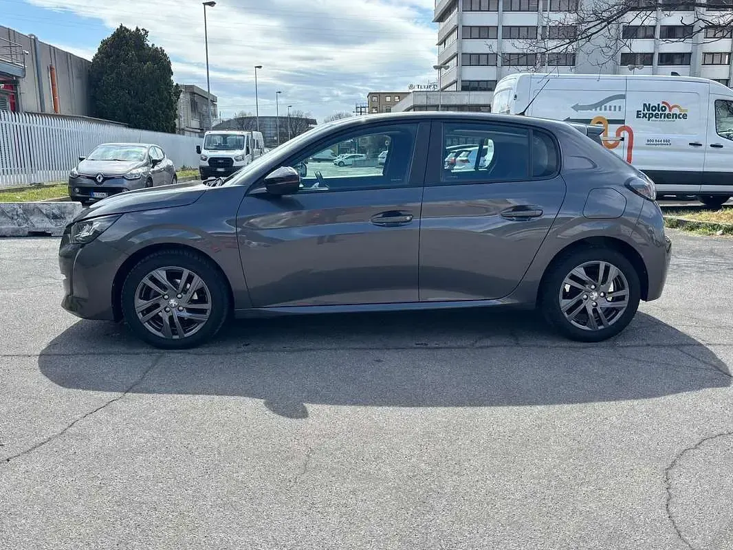 Usata Peugeot 208 Active 75 CV (55 kW) 2022 Grigio Utilitaria