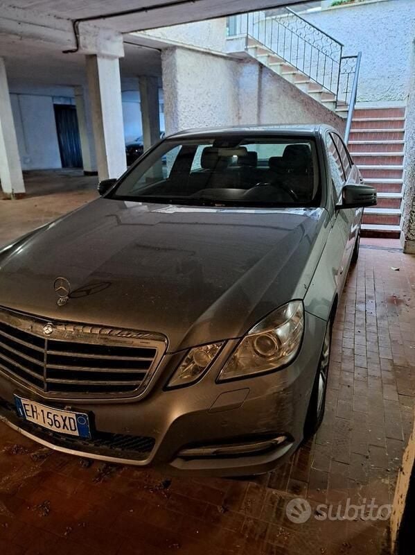 Grigio Usata 2011 Mercedes C220 Avantgarde Berlina | 6800 € (Ottimo prezzo) - Immagine 1/4