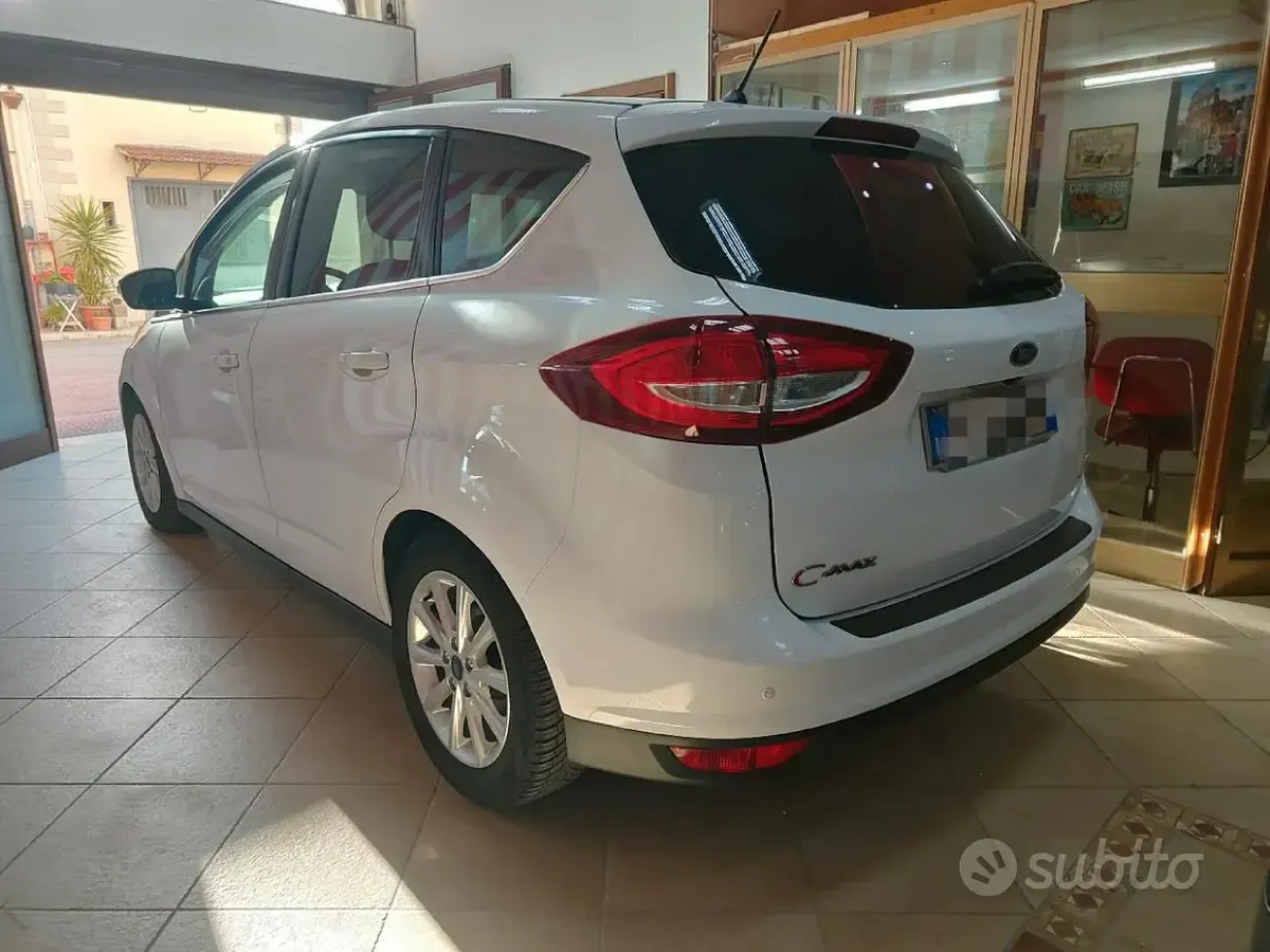 Usata Ford C-MAX Titanium 120 CV (88 kW) 2018 Bianco Monovolume