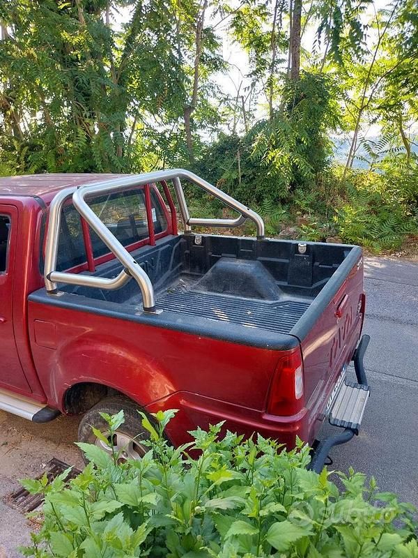 Usata Tata Xenon 140 CV (102 kW) 2009 Rosso Pick-up