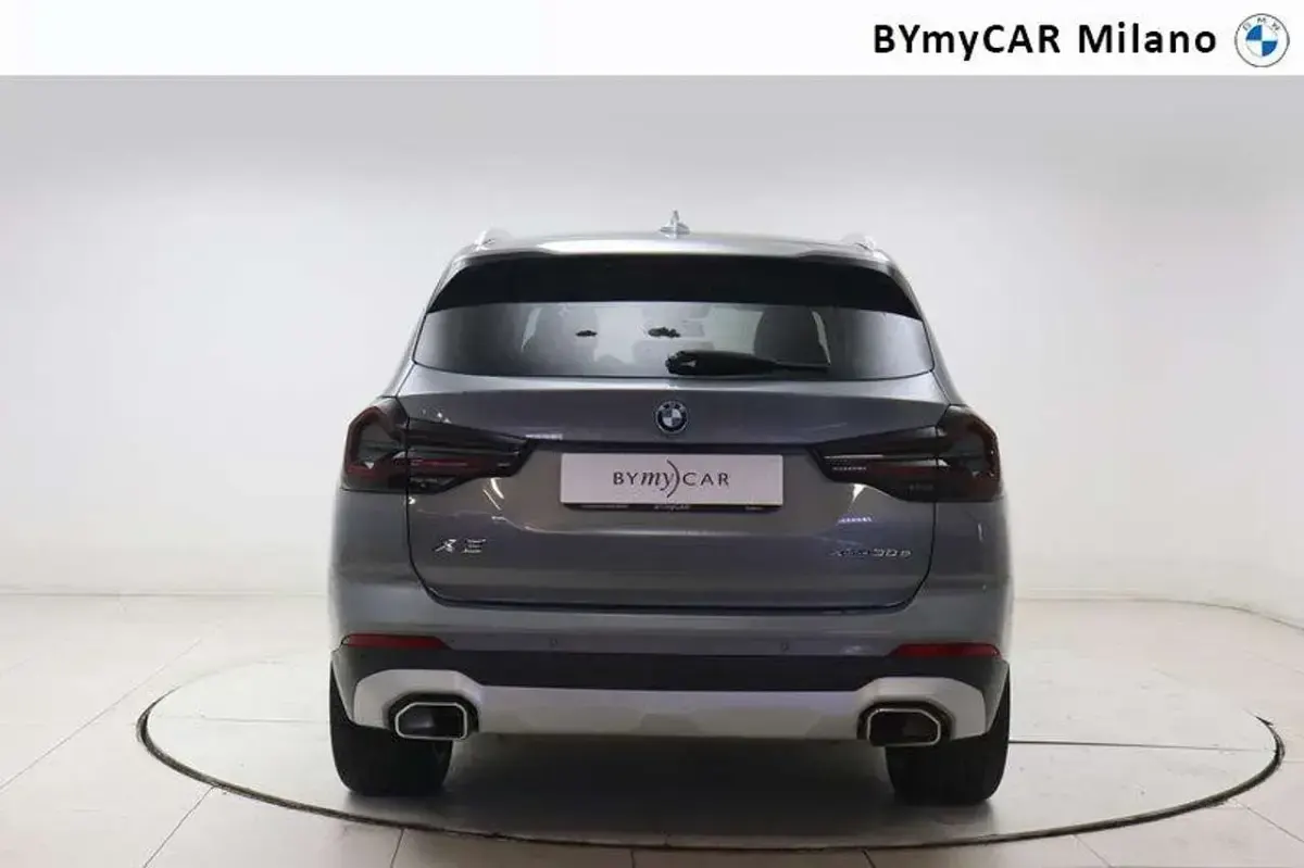 Usata BMW X3 292 CV (214 kW) 2022 Skyscraper grey metallic SUV