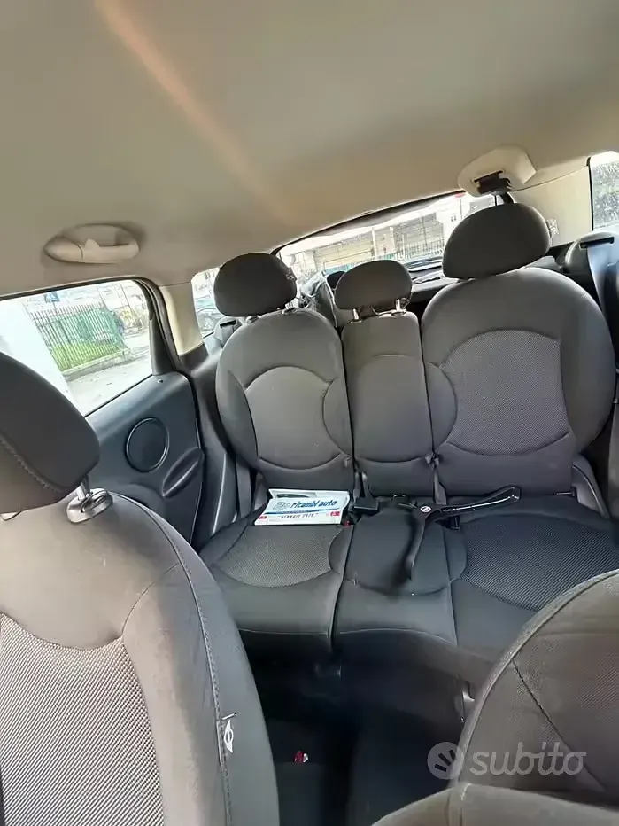 Usata Mini Countryman 111 CV (81 kW) 2011 Nero SUV