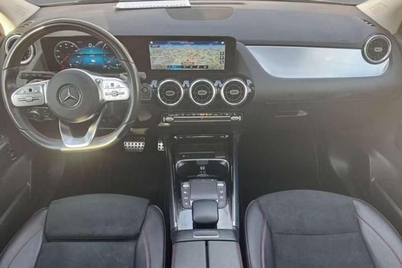Usata Mercedes GLA250 Premium 218 CV (160 kW) 2021 Bianco SUV