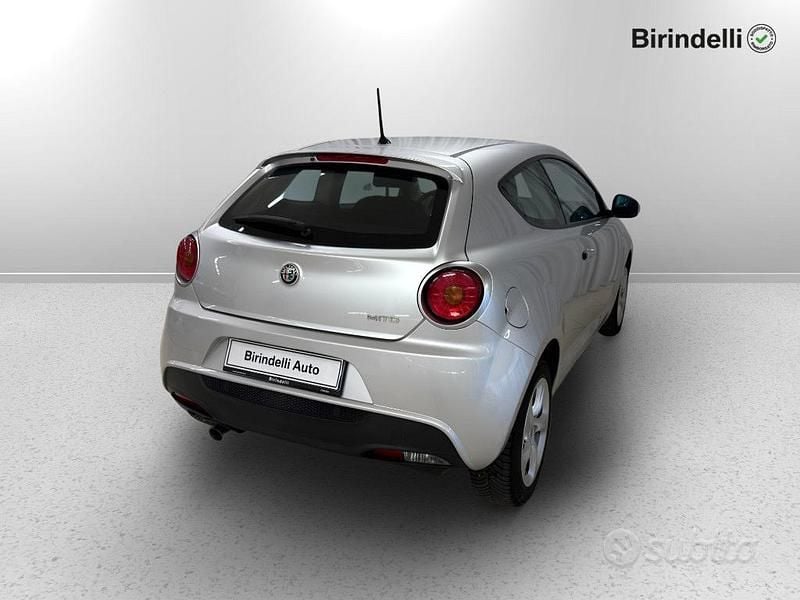 Usata Alfa Romeo MiTo 90 CV (66 kW) 2018 Argento Utilitaria