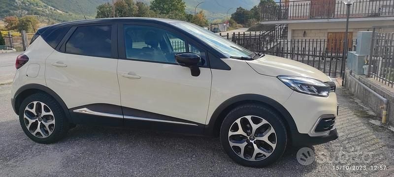 Usata Renault Captur 90 CV (66 kW) 2019 SUV
