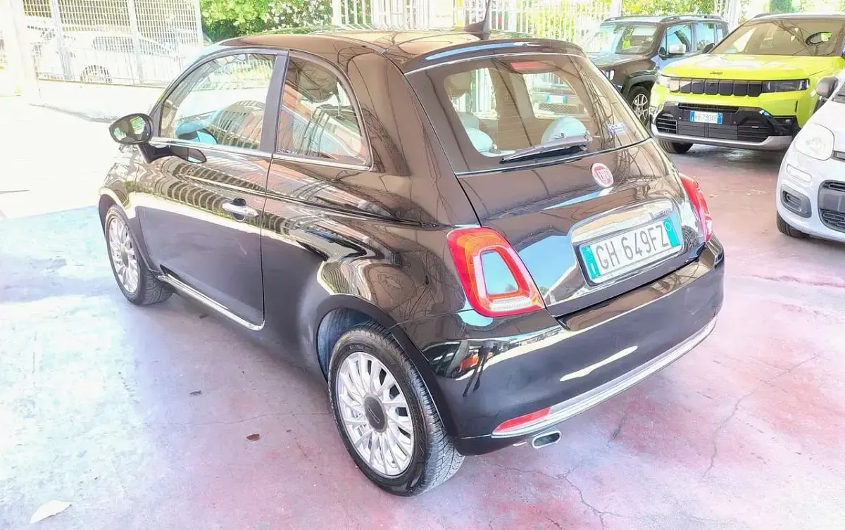 Usata Fiat 500 Dolcevita 69 CV (50 kW) 2021 Nero Berlina