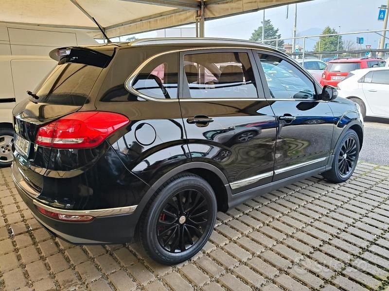Usata DR DR6 150 CV (110 kW) 2018 Nero SUV