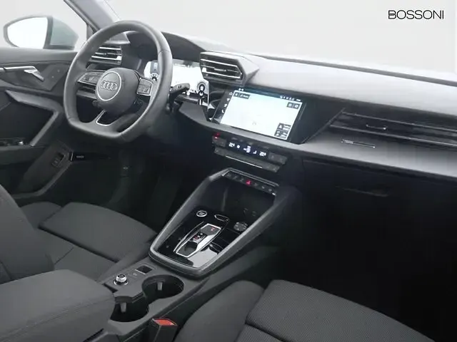 Usata Audi A3 Advanced Plus 150 CV (110 kW) 2025 Grigio freccia perla